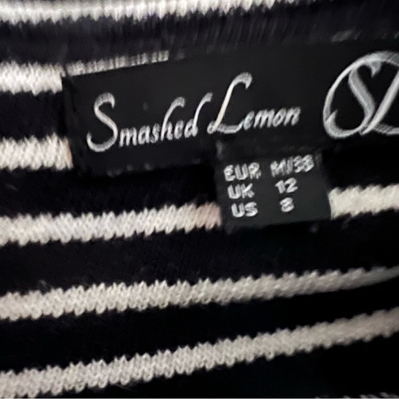 Smashed Lemon Striped Dress - Picture 3 of 4